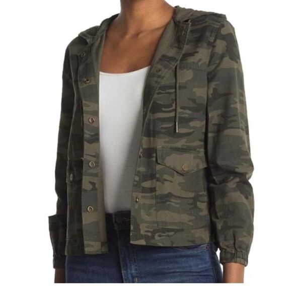 Sanctuary Green Camo Print Hooded Snap Front Utility Jacket size XXS - Picture 1 of 9